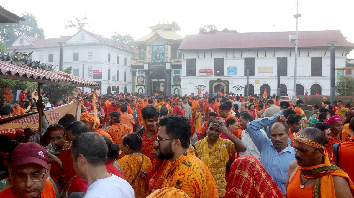 पशुपतिनाथको मन्दिर कसले बनाएका हुन् ?