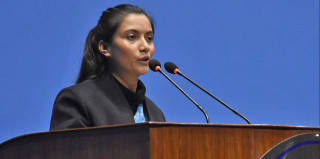 प्रतिनिधि सभामा  कानुन मन्त्री सोबिता गौतमले थारु आयोगको सातौँ वार्षिक प्रतिवेदन पेस गर्ने