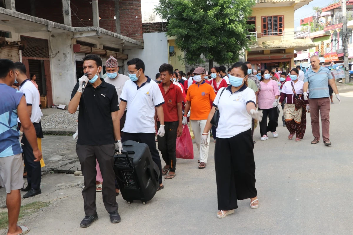 देवदहमा फोहोर माग्ने र वर्गीकरण गर्ने अभियान