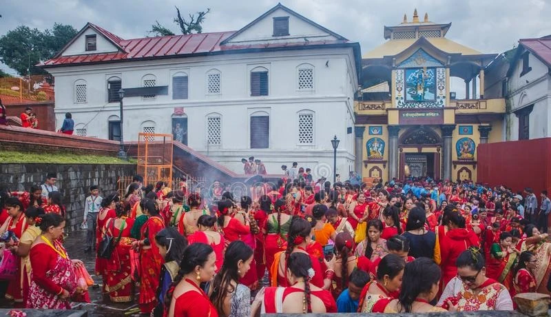 आज हरितालिका तिज, हिन्दु नारीहरुले महादेवको पूजा आराधना गरी मनाउँदै