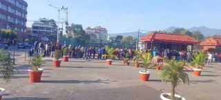 नेपाल–बंगलादेश उपाधि भिडन्त : बिहानैदेखी टिकट काट्नेहरु  लाइनमा