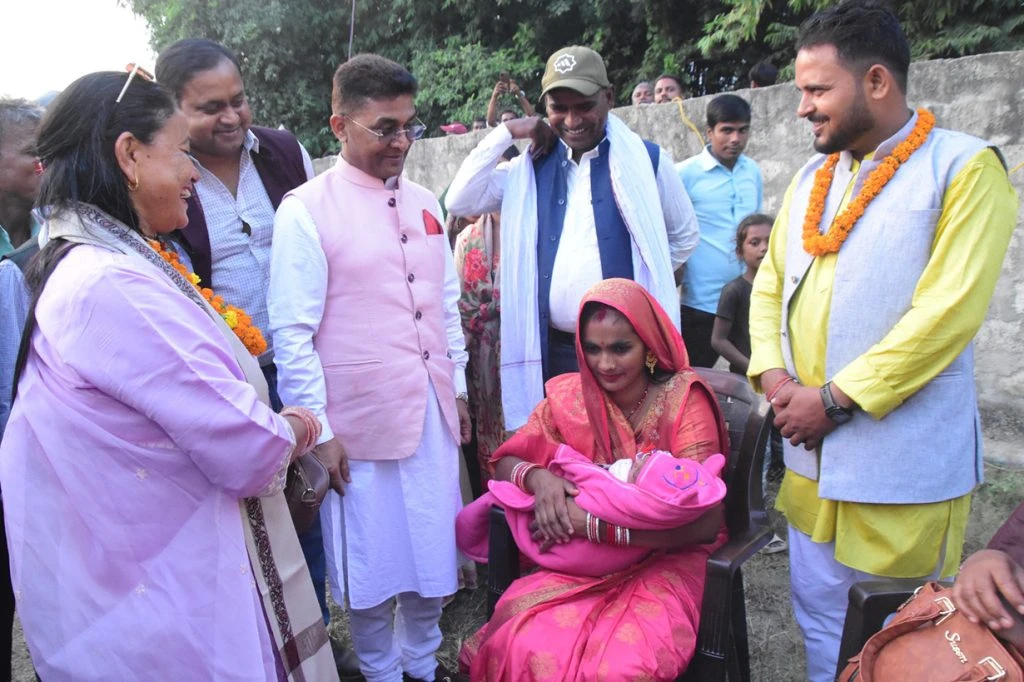 काँग्रेसका मधेस प्रदेश सांसदद्धारा पदीय आडमा जनकपुरधामस्थित मठ मन्दिरको जग्गा कब्जा