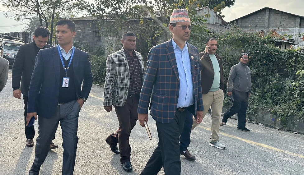 यातायात कार्यालयबाट ६ जना बिचौलिया पक्राउ