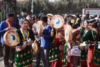 आज सोनाम ल्होसार, देशभर सार्वजनिक बिदा
