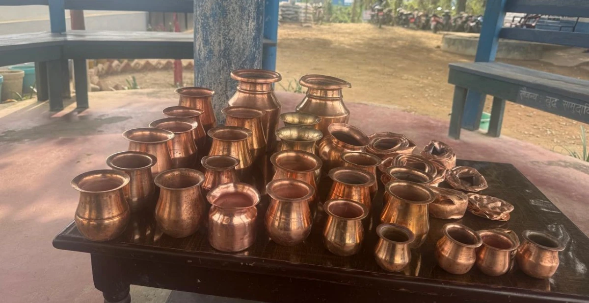 देवदहबाट ३४ थान कलस सहित चोरीमा संलग्न पक्राउ