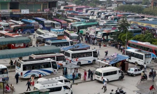 बसपार्कमा यात्रुको झोला तान्ने र अनावश्यक दुःख दिने ३७० जना कारबाहीमा
