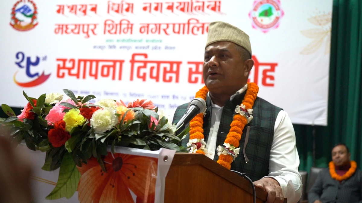 प्रत्येक नागरिकलाई राजा बनाउने अधिकार लोकतन्त्रले दिएको छ : कांग्रेस सांसद थापा