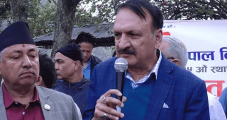 मेहनतबाट नै देश निर्माण हुन्छ : पूर्वअर्थमन्त्री महत