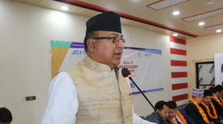 देश किन विकसित हुन सकेन, आफ्ना सांसदलाई प्रश्न गर्नुस : कांग्रेस नेता भण्डारी