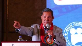 मान्छे मात्रै बदलिएर हुँदैन, कार्यशैली बदलिनुपर्छः सञ्चारमन्त्री गुरुङ
