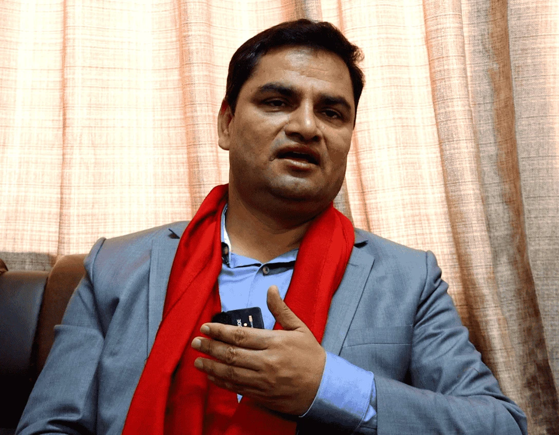 स्वास्थ्यको प्रशासनिक क्षेत्रमा जनशक्ति बढ्न सक्दैन : मन्त्री पौडेल