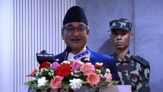 गोपनियतासँग जोडिएका सूचनाहरु दिन जरुरी छैन : गृहमन्त्री लेखक