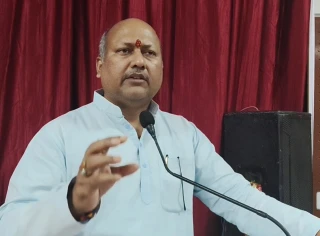 संघीयता बलियो बनाउन प्रदेशमा तत्काल प्रहरी र कर्मचारी समायोजन आवश्यक : मुख्यमन्त्री सिंह