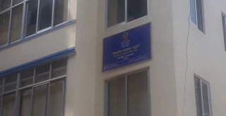 भ्रमपूर्ण र अपशब्द प्रयोग गरेर भिडियो बनाउने 'ड्राइभर रेशम' पक्राउ