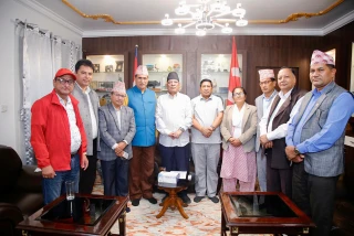 शिक्षकका मागमा सरकारले बहानाबाजी नगरोस् भनेर सदनको अवरोध हटाएका हौं : प्रचण्ड