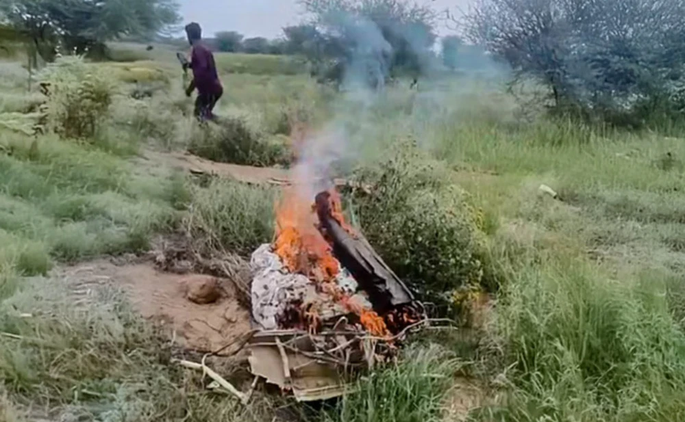 भारतीय वायुसेनाको लडाकु विमान राजस्थानमा दुर्घटना : दुई जनाको मृत्यु