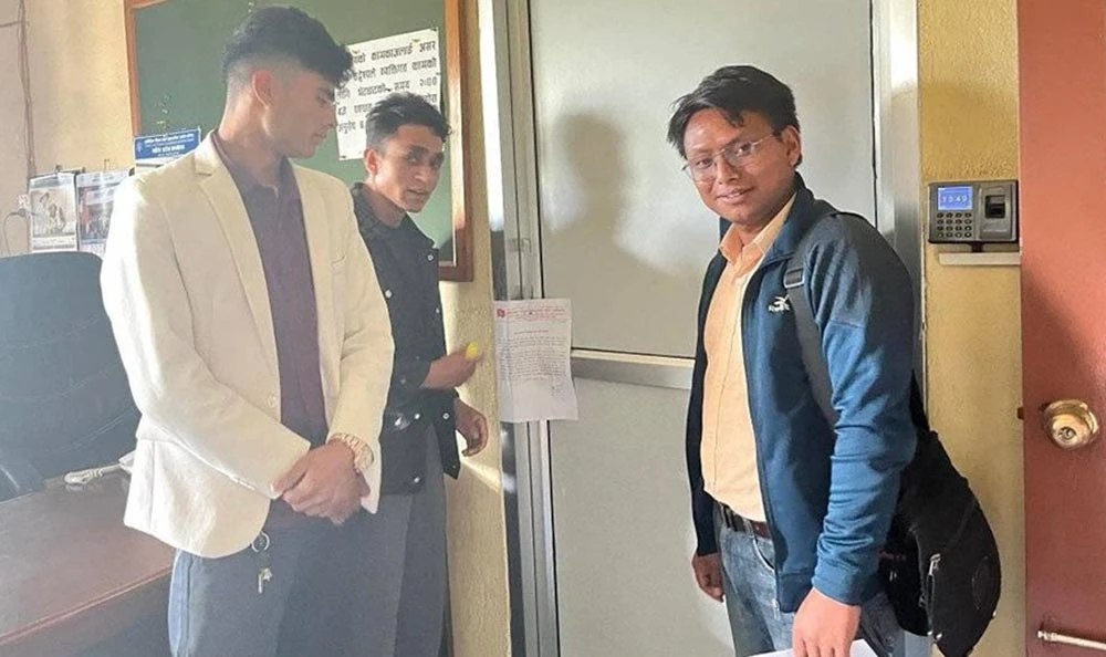 सिटिइभिटीका सदस्य सचिव भट्टराईलाई कार्यालय प्रवेशमा रोक