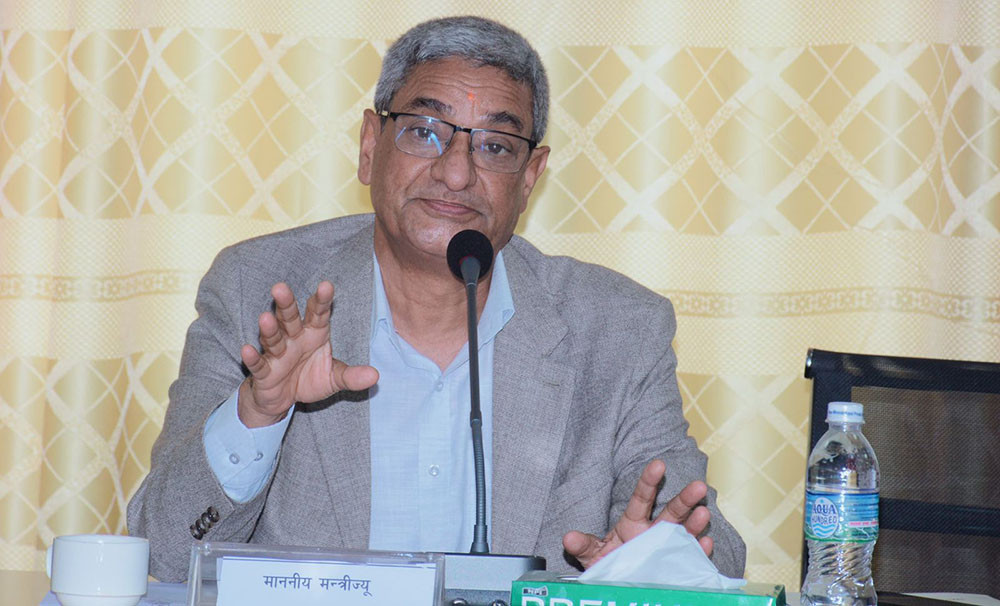 शंकर पोखरेल र वर्षमान पुनको संवादले सत्ता गठबन्धनमा समस्या छैन : गृहमन्त्री लेखक