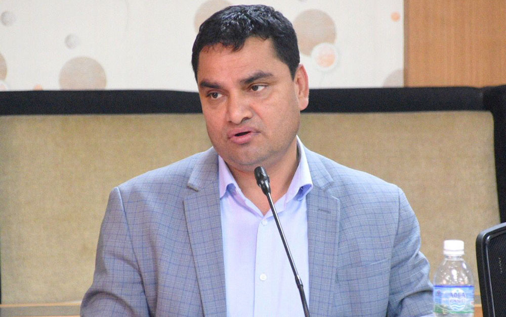 कांग्रेस रुपान्तरणका लागि नियमित वा विशेष महाधिवेशनको माग