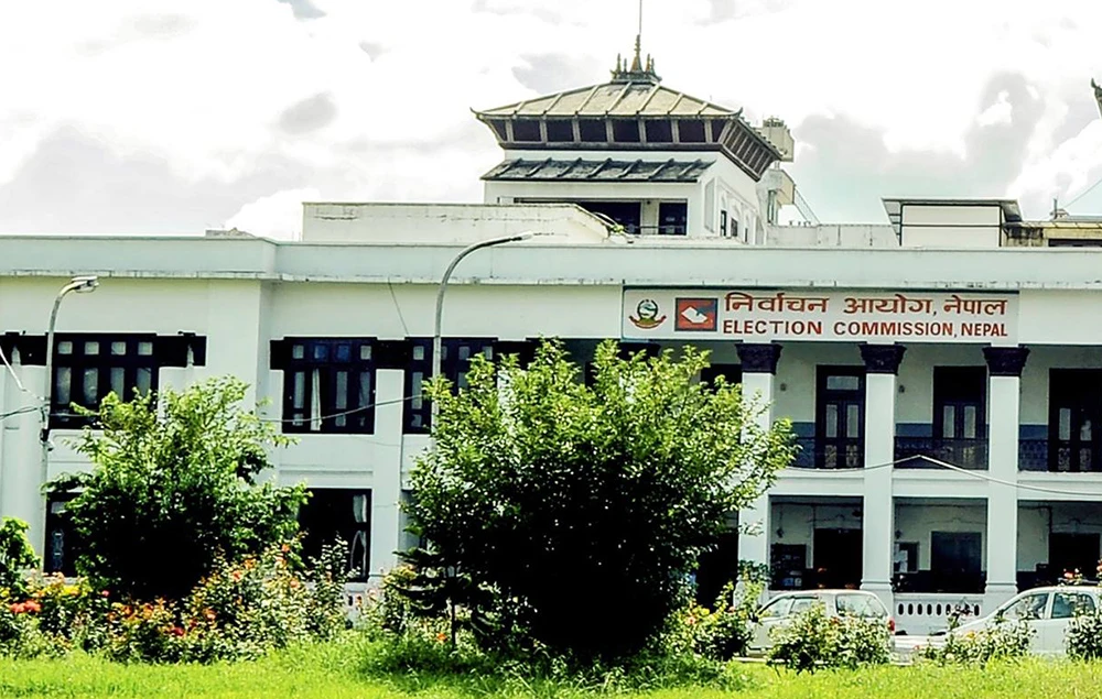 मनाङका उच्च हिमाली क्षेत्रमा तीन दिन पदयात्रा गर्न रोक