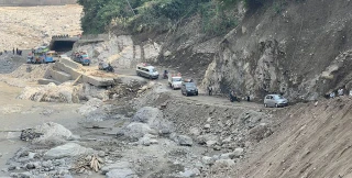 विपि राजमार्गमा दुई दिन रातिमा सवारी चलाउन रोक