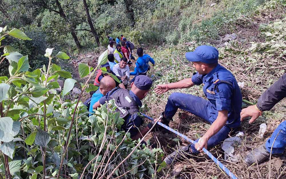 स्याङ्जाको वालिङमा सडक दुर्घटना  : एक जनाको मृत्यु