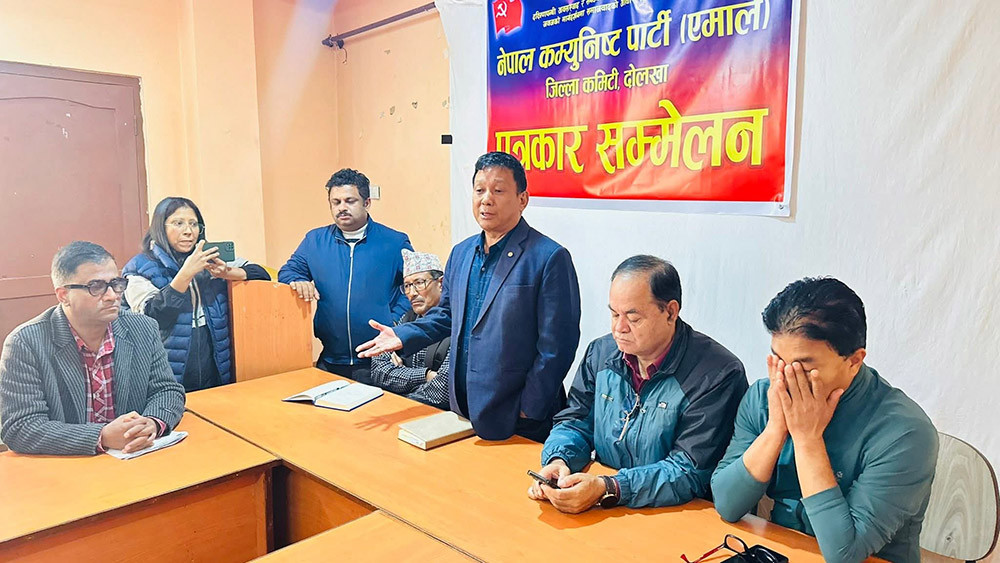 स्वास्थ्य परिक्षणका लागि ओलीलाई अस्पताल लगियो