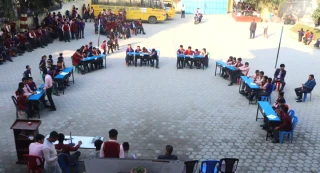 सगरमाथामा हाजिरीजवाफ र कुर्सी दौड प्रतियोगिता