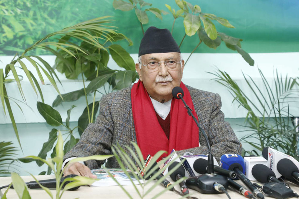 स्वास्थ्य परिक्षणका लागि ओलीलाई अस्पताल लगियो