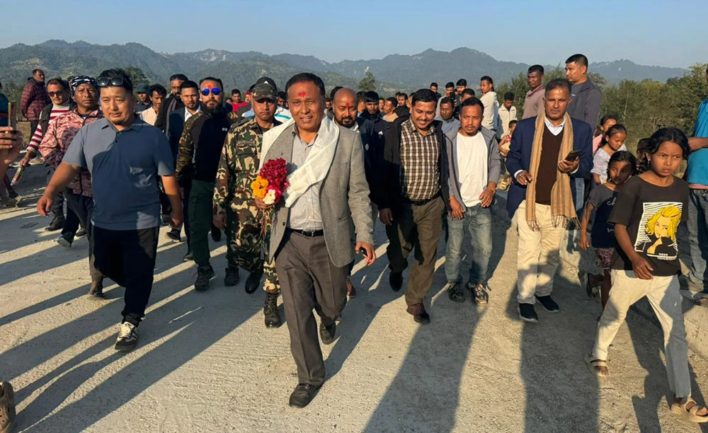 लामो समयदेखि अलपत्र लालबकैया पुल सञ्चालनको अन्तिम चरणमा - मन्त्री लम्साल