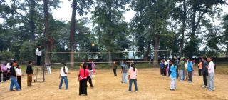 देवदह आदर्शको छात्रा भलिवलमा विएड प्रथम वर्षको जीत