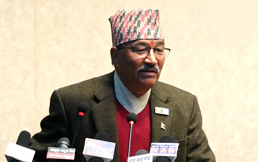 सांसद पदबाट राजीनामा दिएका रावलको कमल थापाले गरे उच्च प्रशंसा