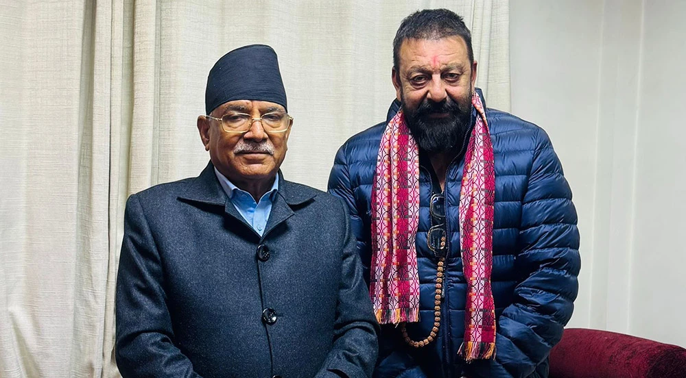 संजय दत्त र नोरा फतेहीलाई भारतको महिला आयोगले सोध्यो स्पष्टीकरण