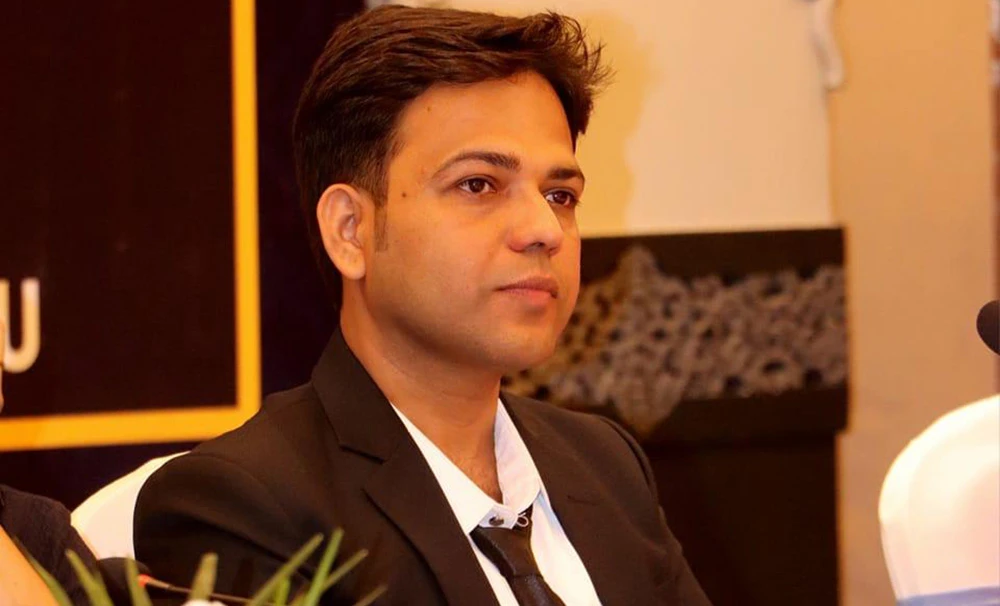 रास्वपा सहमहामन्त्री आचार्य समानुपातिक सूचीबाट बाहिरिए : प्रत्यक्ष निर्वाचन लड्ने घोषणा