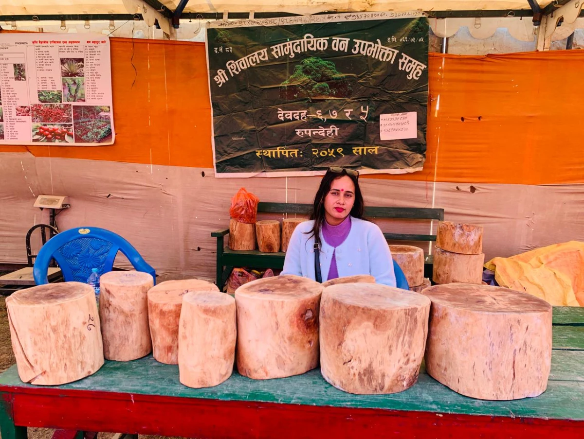 देवदह महोत्सवमा शिवालय सामुदायिक वनको अचानो खोसाखोस