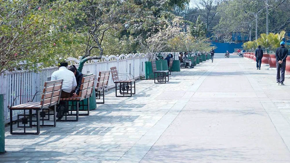 सार्वजनिक क्षेत्रमा क्षति पुर्याएको भन्दै राप्रपालाई काठमाडौं महानगरले तोक्यो १ लाख रुपैयाँ जरिवाना