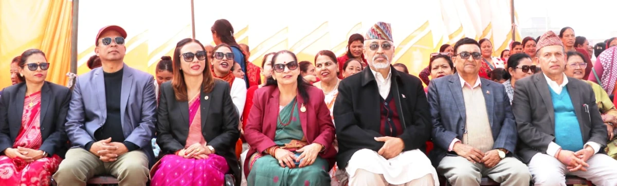 धम्म यात्रामा सहभागी थाइल्याण्डका भिक्षु देवदहमा.jpeg