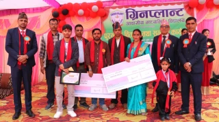ग्रीनप्लान्टमा उत्कृष्ट विद्यार्थीलाई नगद वर्षा, एसइई टपरलाई जनही ५० हजार