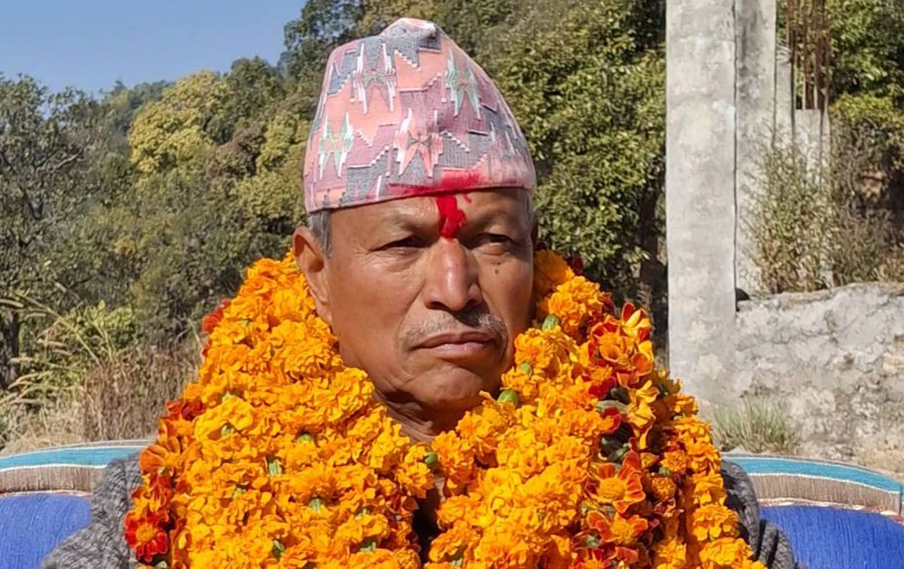 संसदीय समितिमा प्रधानमन्त्रीको अनुपस्थिति : भिम रावलको खेद, पुष्पा भुसालको बचाउ