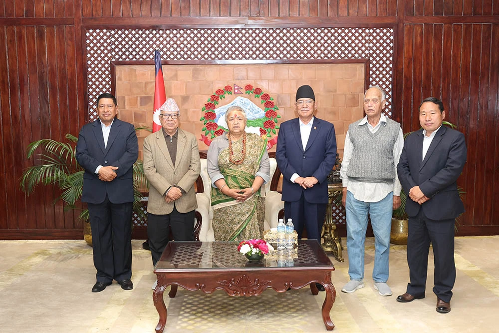 प्रधानमन्त्री कार्कीबाट निर्वाचन सफल पार्न भूमिका खेलेकोमा नेकपाका नेताहरुलाई धन्यवाद