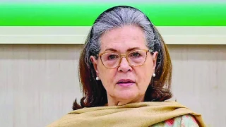 सोनिया गान्धी अस्वस्थ, अस्पताल भर्ना