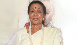 बलिवुडकी चर्चित गायिका आशा भोसलेको निधन