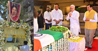 राजकीय सम्मानका साथ गायिका आशा भोसलेको दाहसंस्कार