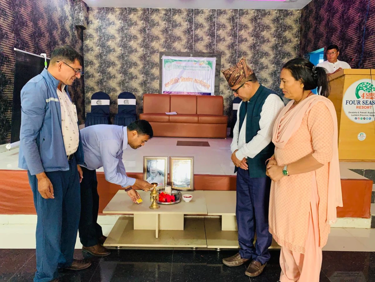निर्माण सहकारीद्वारा शेयर सदस्यको निधनमा शोकसभा तथा सहयोग हस्तान्तरण