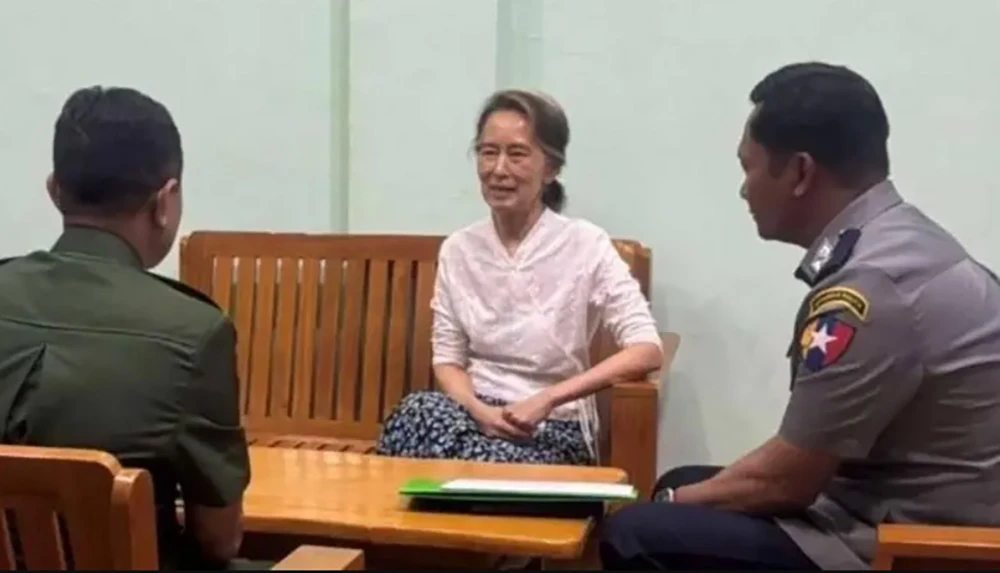 सूकीलाई निवासमै नजरबन्दमा सारिएको दाबि