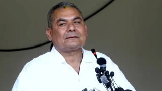 एक महिनामै ओलीको बाटोमा लागे बालेन: दुर्गा प्रसाई