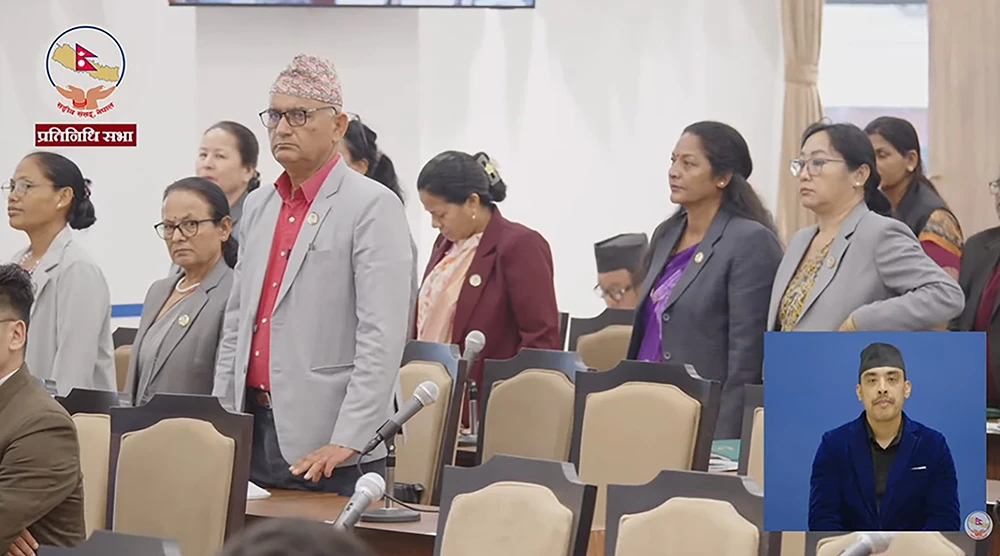 प्रधानमन्त्री संसदमा आउनुपर्ने भन्दै विपक्षी दलहरुको संसदमा अवरोध