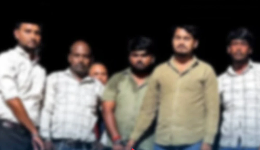 ठूलो परिमाणमा लागुऔषधसहित पाँच भारतीय नागरिक पक्राउ