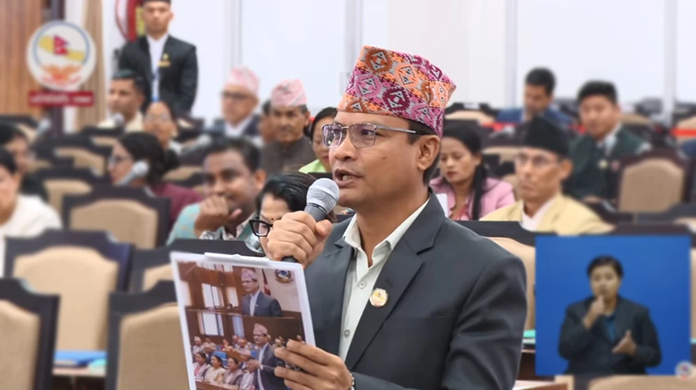 रास्वपाको केन्द्रीय समितिको विस्तारित बैठक चितवनमा सुरु