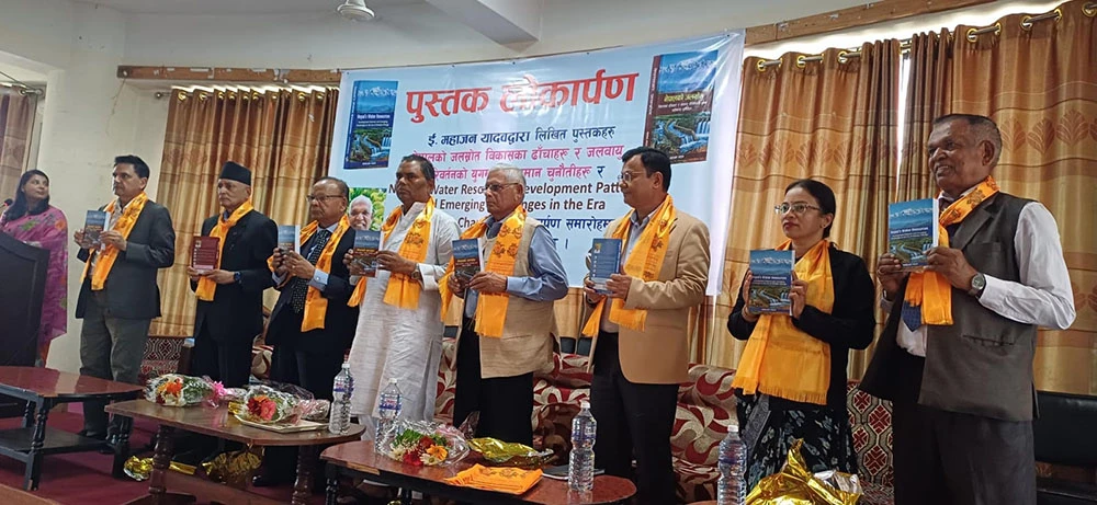 भट्टराई र यादव छुट्टिने सहमति, अल्पमतमा रहेका बाबुरामले नयाँ शक्ति व्युँताउलान् ?